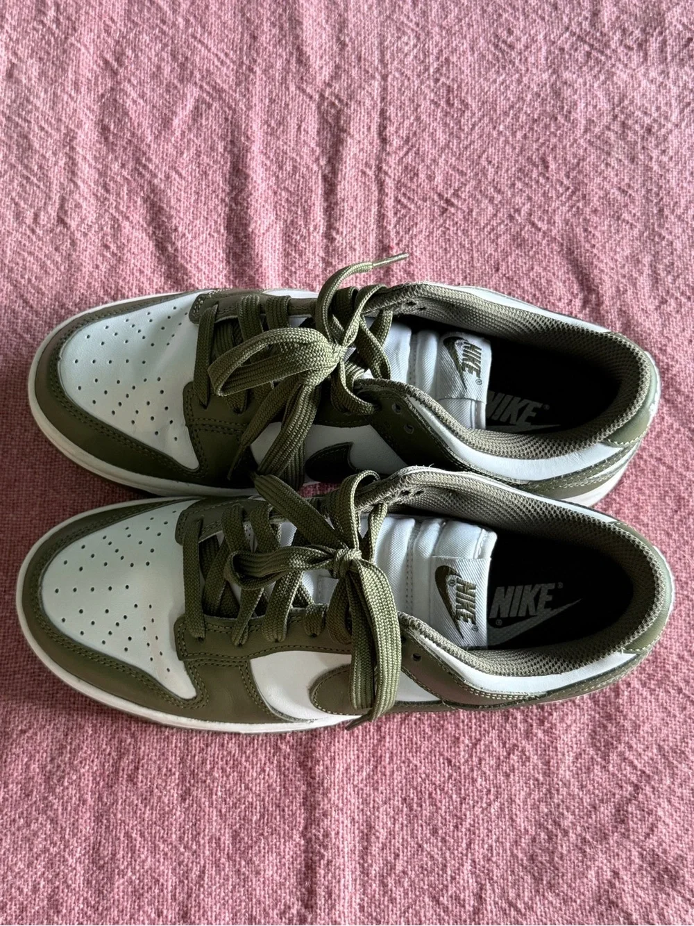 Nike Dunk Low - Medium Olive